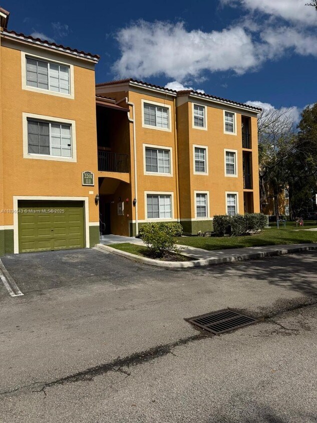 Foto principal - 2201 W Preserve Way