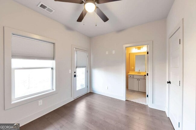 Foto del edificio - 1192 Wylie St SE