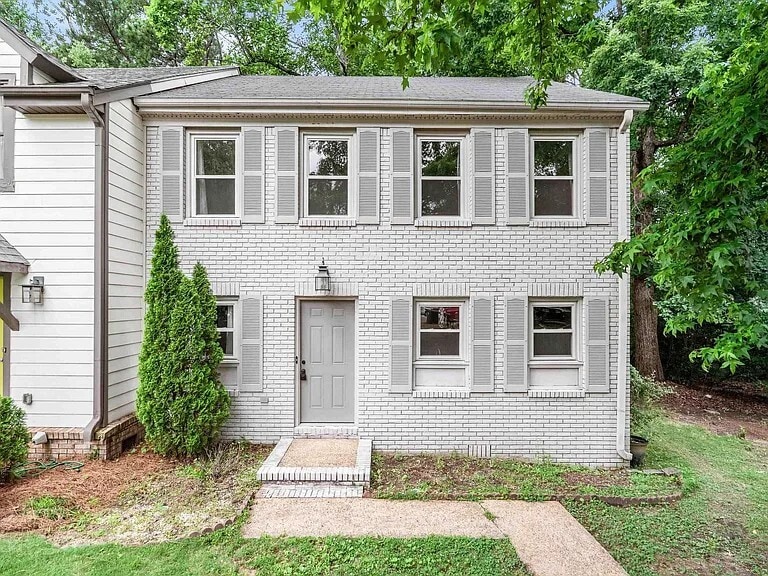 Primary Photo - 3260 Overton Manor Dr