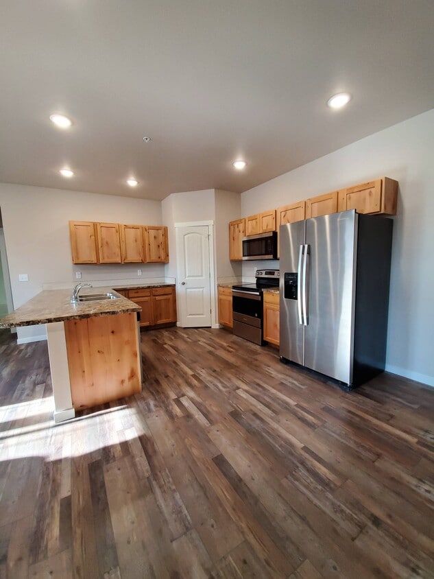 1 Westward Way Unit 1, Eaton, CO 80615 Apartment for Rent in Eaton