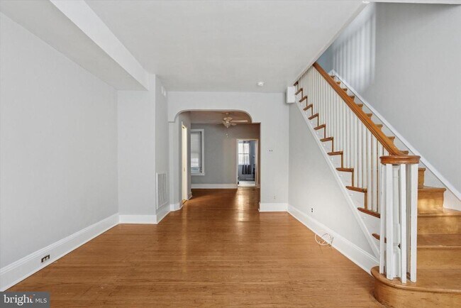 Building Photo - 3929 Terrace St