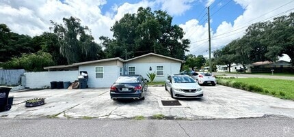 Building Photo - 819 Fairway Ave