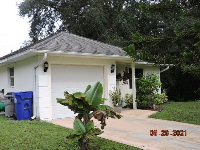 Foto del edificio - Vero Beach 2 bedroom