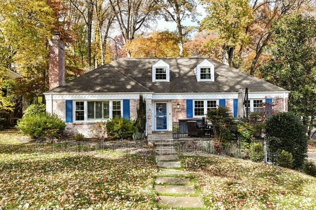 Photo - 3061 N Oakland St House