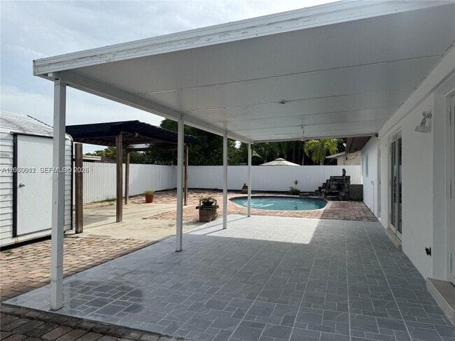 Building Photo - 10835 SW 154th Terrace