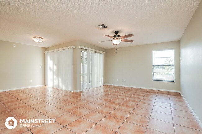 Foto del edificio - 220 SE 27th Terrace