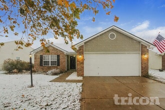 Building Photo - 1730 E Fork Dr