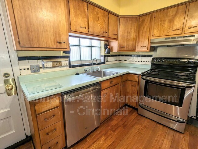 Foto del edificio - 7320 Brookcrest Dr