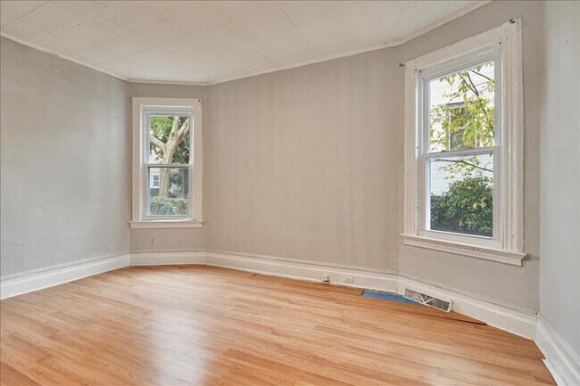 Bedroom 1 - 59 Home Ave