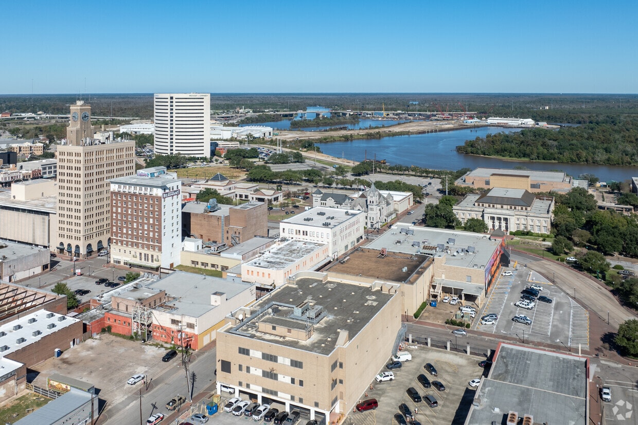 Beaumont Downtown Lofts - 620 Pearl St Beaumont, TX 77701 | Apartments.com, image size:1240x827