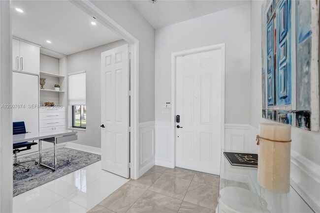 Foto del edificio - 2740 NW 83rd Terrace
