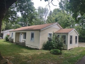 Building Photo - 1127 KY-849