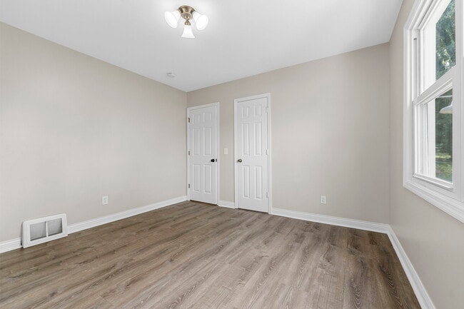 Building Photo - 7715 Horatio Dr