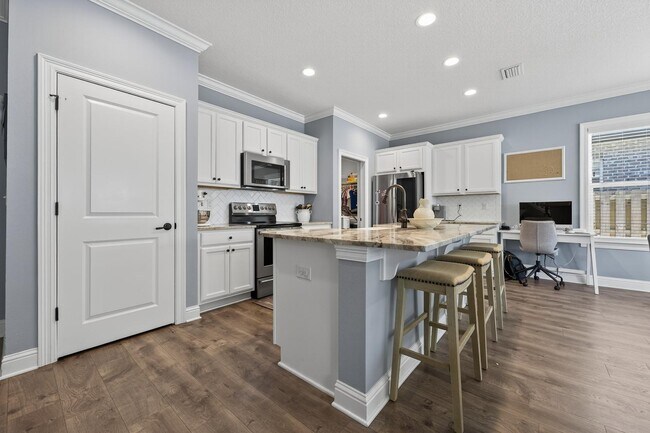 Foto del edificio - 90 Laurel Oaks Dr