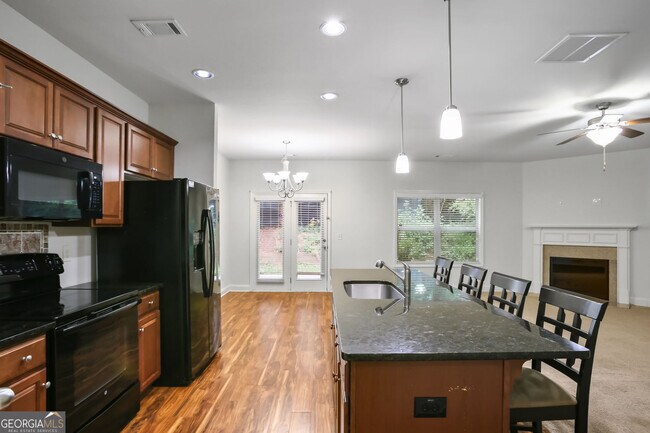 Building Photo - 206 Britt Dr