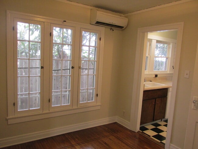 Dining room looking toward side yard and kitchen - 502 N Vista St