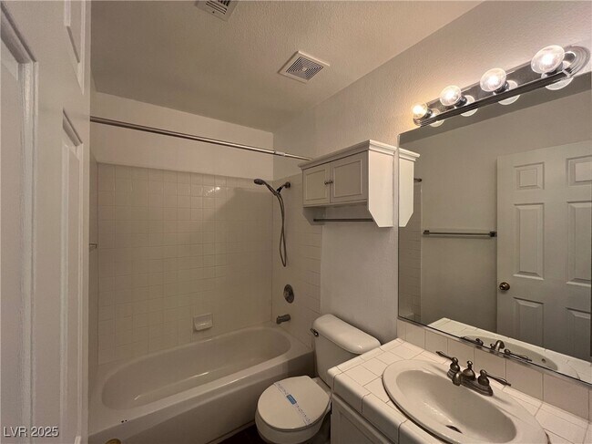 Foto del edificio - 3676 Renovah St