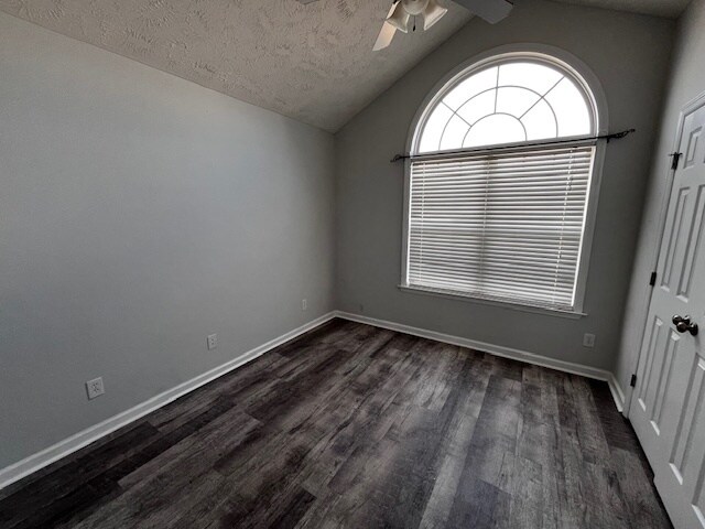 Foto del edificio - 1465 Aultroy Dr