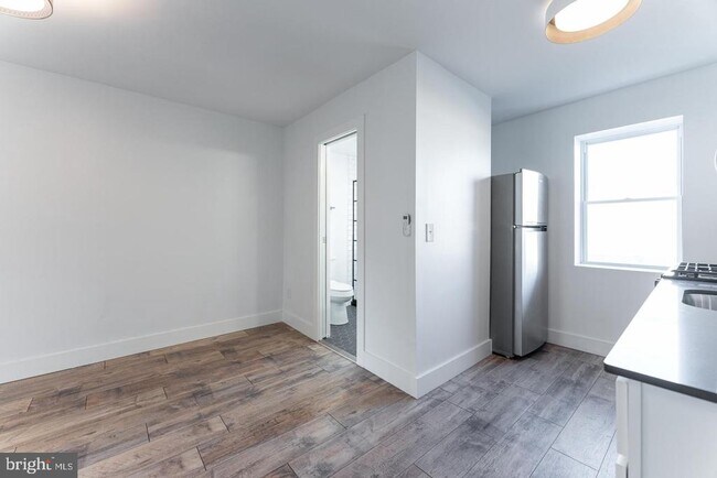 Building Photo - 2208 Taggert St