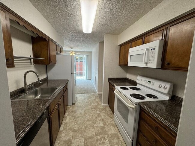 Foto del edificio - 4828 Buffalo Dr SE