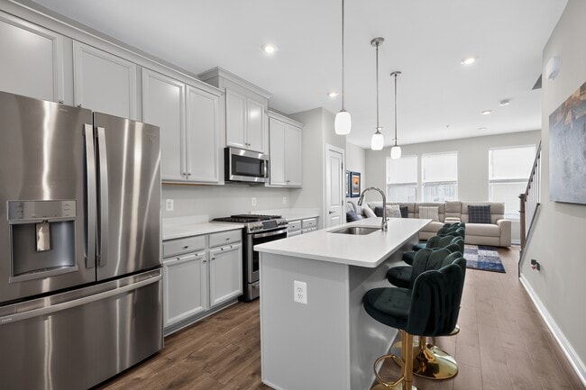 Photo - 2554 Nicholson St (Hyattsville, MD) Townhome
