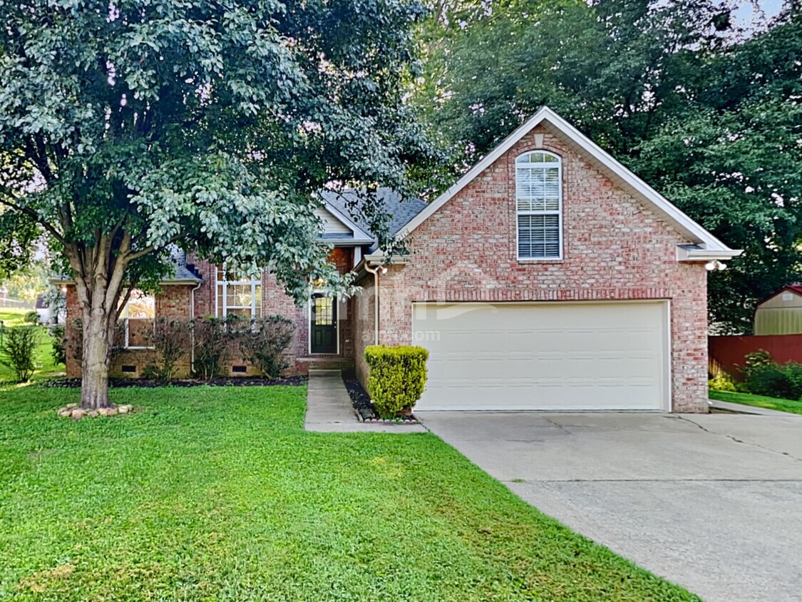 Primary Photo - 205 Reidway Drive
