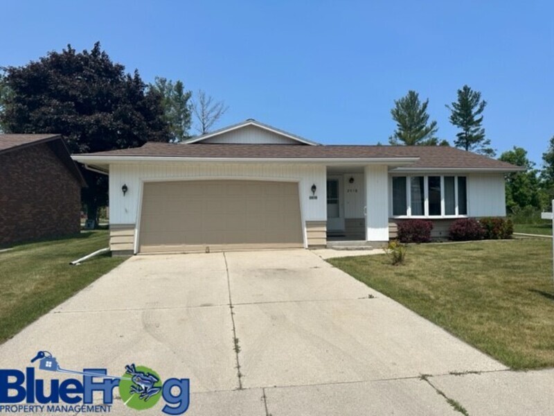Foto principal - 2418 Pershing Ave