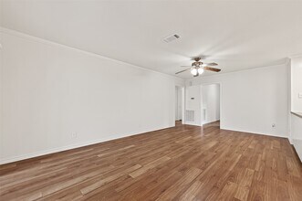 Building Photo - 1411 Mimosa Ln