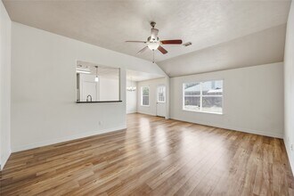 Building Photo - 2619 Dylans Crossing Dr