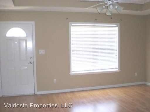Building Photo - 3716 Kendall Ct