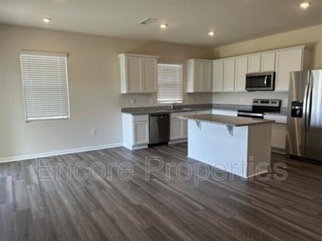 Foto del edificio - 3408 Ivory Blossom Ln