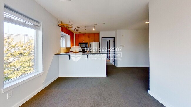 Foto del edificio - 2440 Western Ave