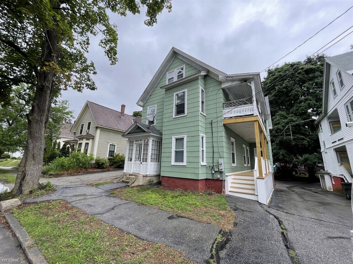 Primary Photo - 2 br, 1 bath Duplex - 11 Morrison Street 2