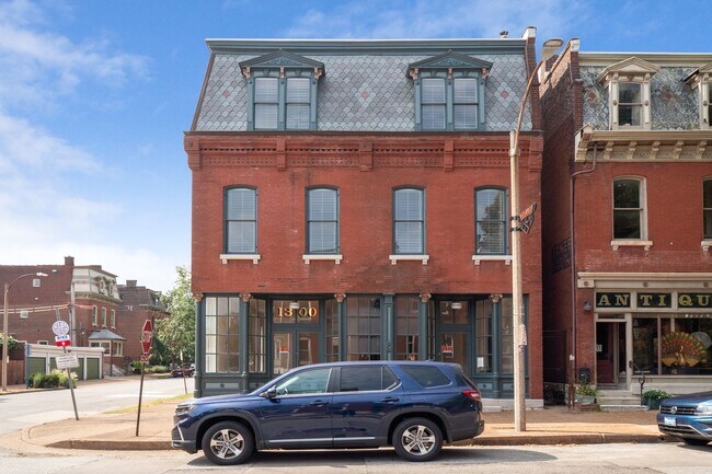 Foto del edificio - 1300 Sidney St