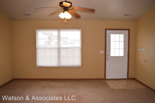 Building Photo - 16845 Huntington Ln