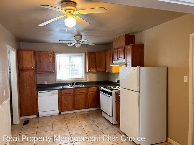 Building Photo - 2 br, 1 bath House - 2705 Phoenix Avenue