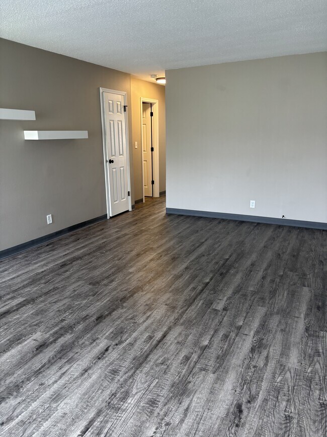 Foto del edificio - 1705 Edgewood Dr NW