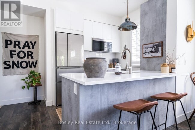 Building Photo - 18 Beckwith Ln