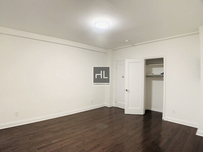 Foto del edificio - EAST 46 STREET