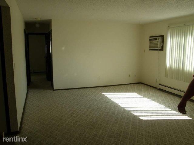 Foto del edificio - 2709 N Washington St