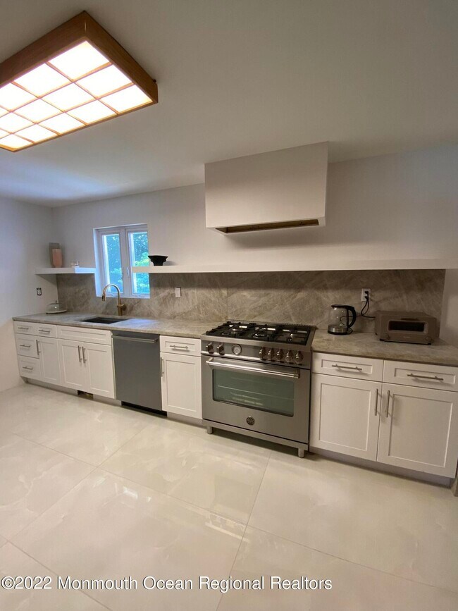 5 Carole Dr, Elberon Park, NJ 07755 House Rental in Elberon Park, NJ