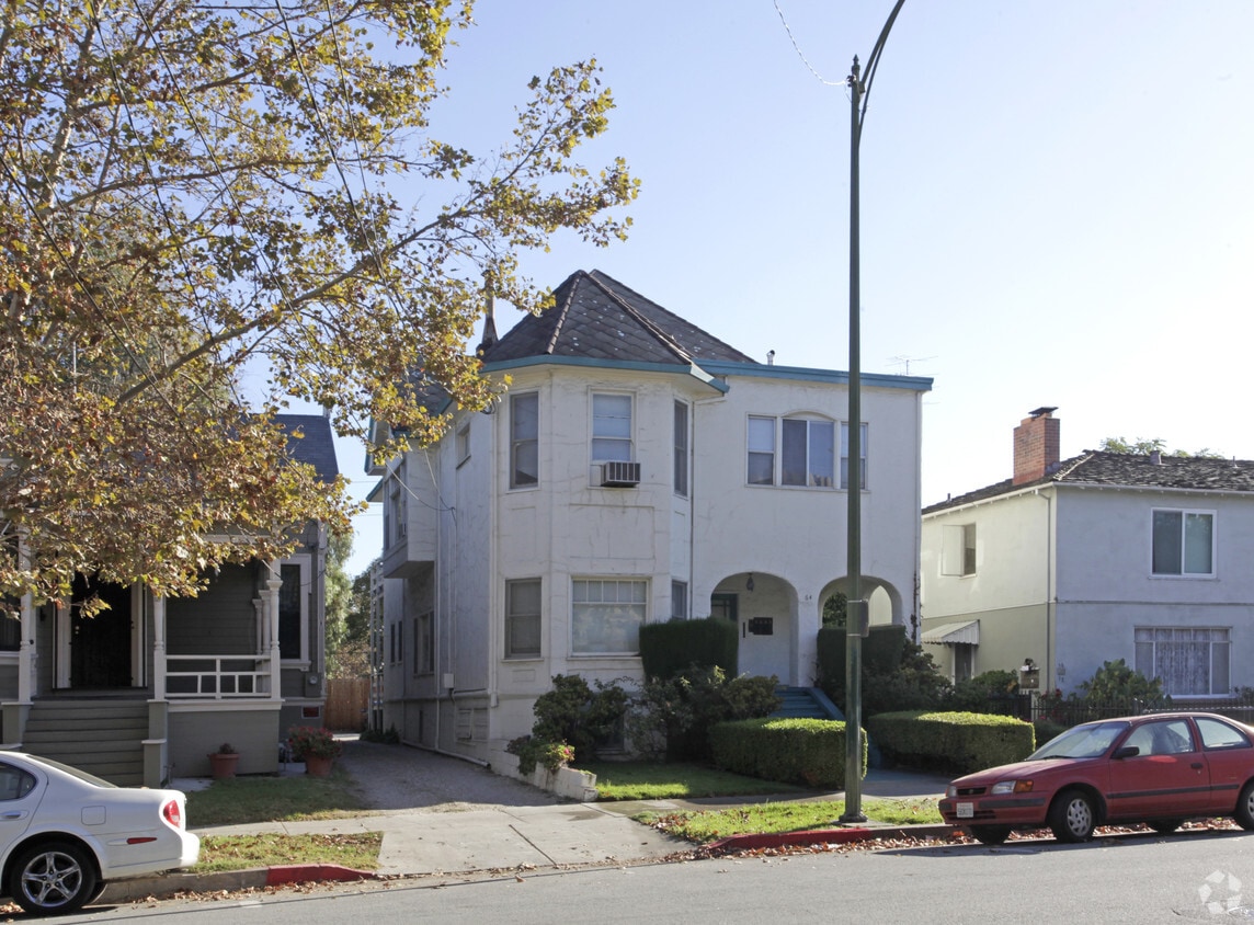 Primary Photo - 64 N 9th St