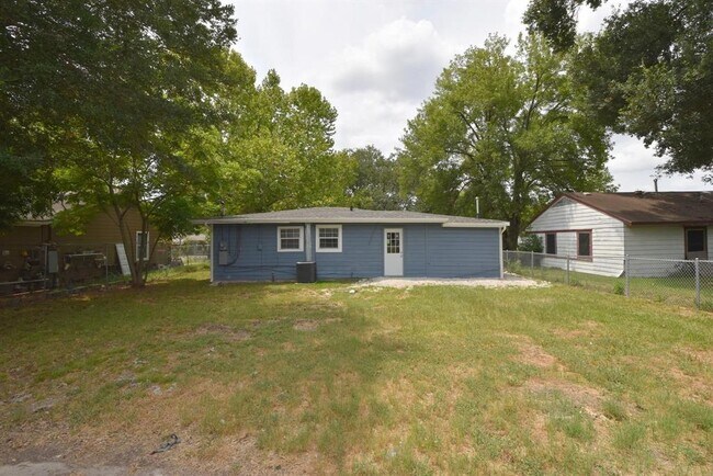 Building Photo - 7331 Iwo Jima Rd