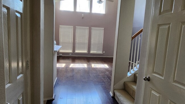 Building Photo - 14119 Fox Creek Park Dr