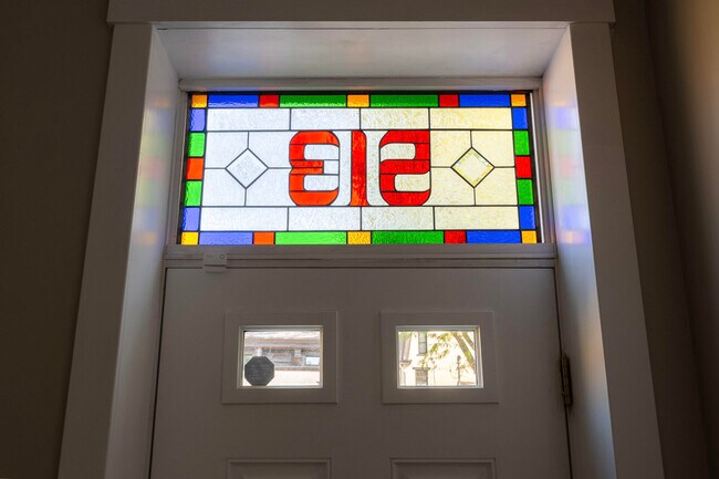 Foto del edificio - 513 Pershing Ave