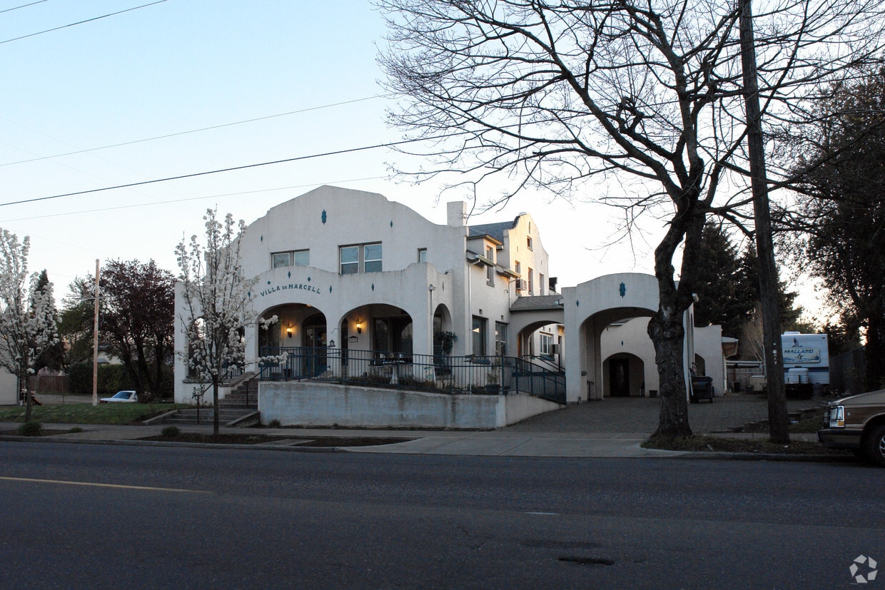 Primary Photo - Villa De marcell