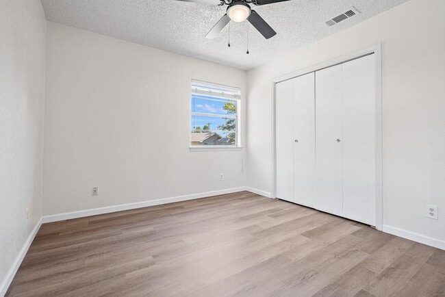 Foto del edificio - 2204 Wheeler Ave