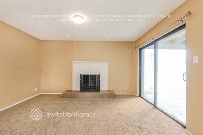 Foto del edificio - 3910 W Loma Ln