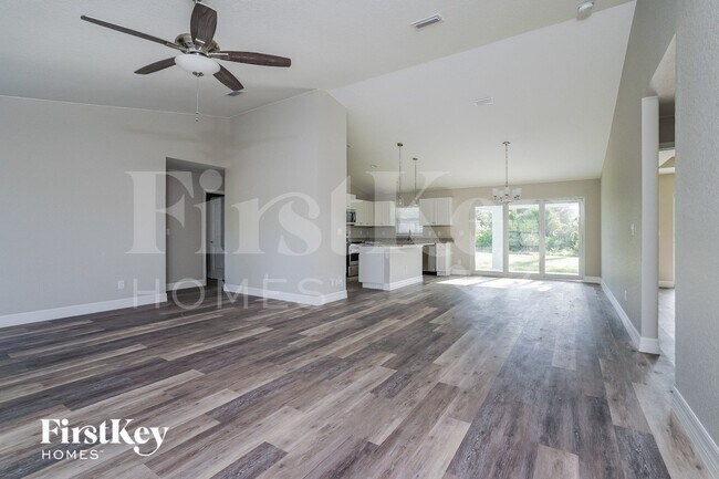 Foto del edificio - 5298 Murphy St