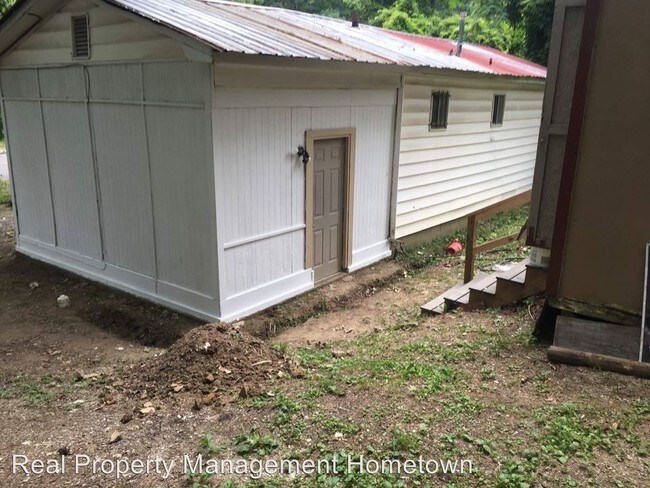 Foto del edificio - 804 Illinois St